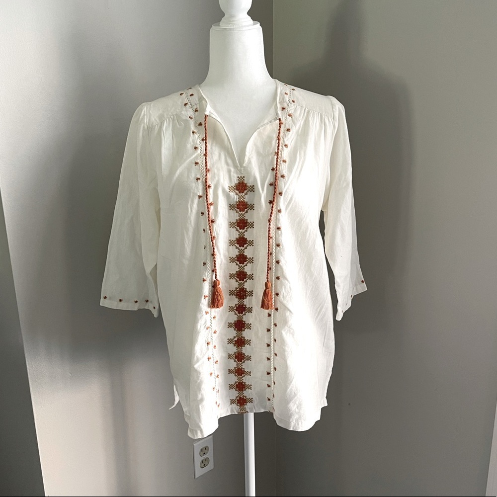 NWOT Embroidered Linen Top​